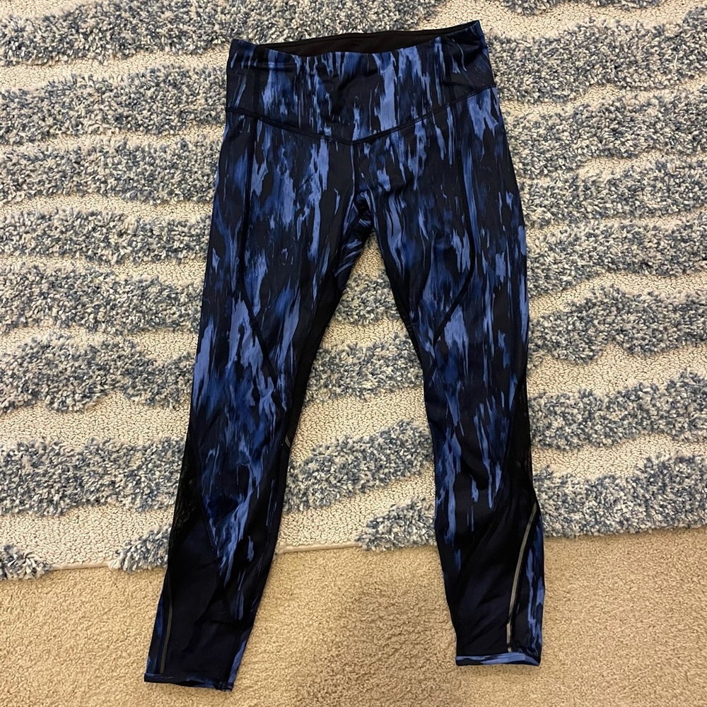 Lululemon croped mesh leggings ✨✨